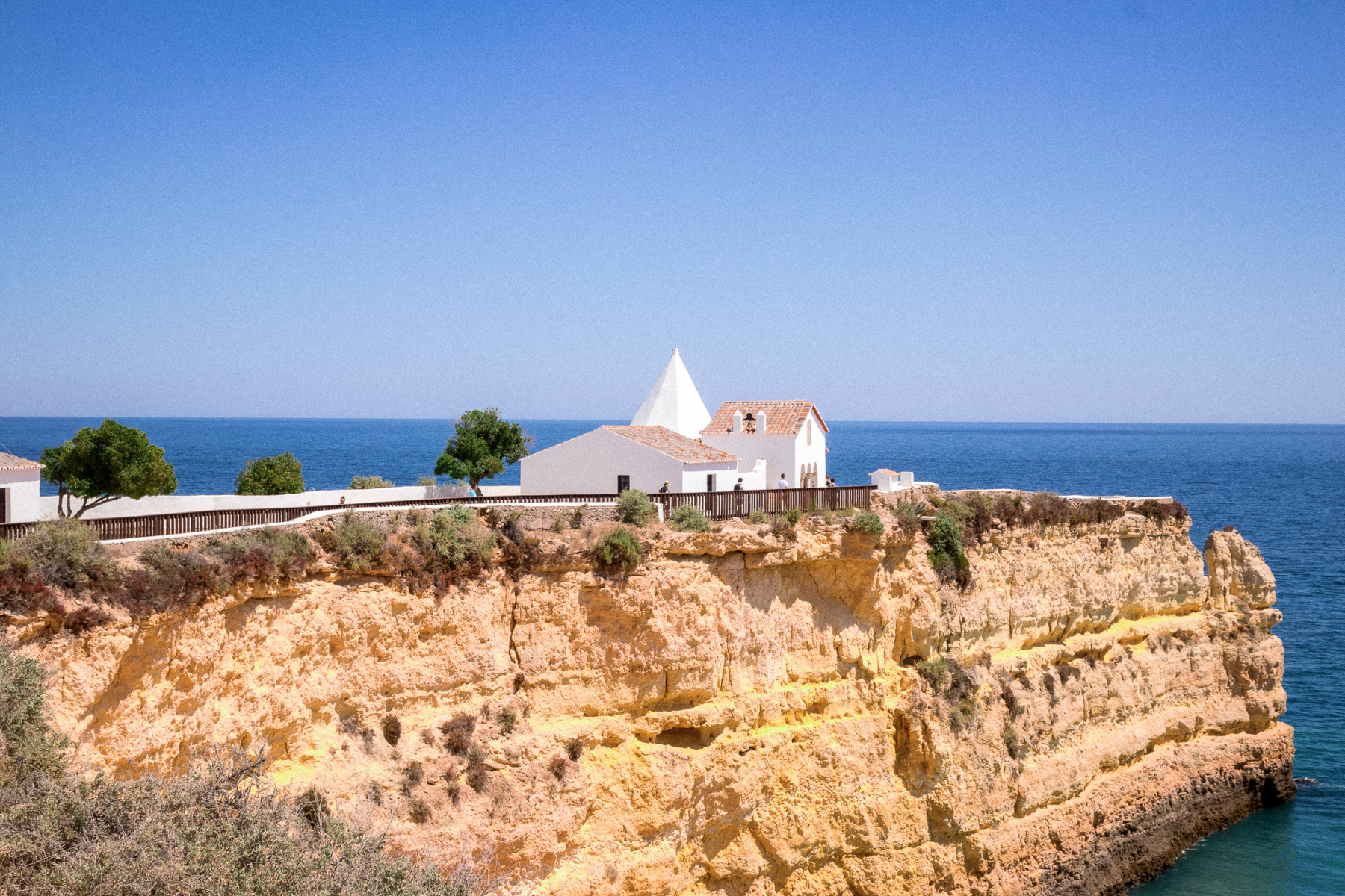 Kapelle auf den Klippen - die Igreja de Nossa Senhora da Rocha