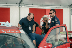 Arturio Merzario in der Alfa Romeo-Box