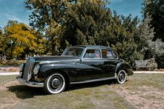 Mercedes-Benz 300 (W186)